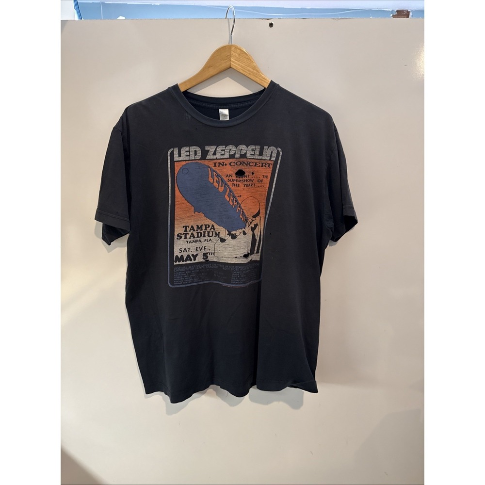 Led Zeppelin Live In Concert Tampa FL Shirt Adult XL Black Rock EUC Music Tee